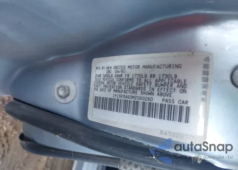 1991 Geo Prizm Lsi from USA, damaged, VIN 1Y1SK5460MZ060260